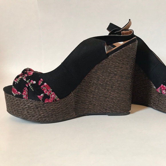 Qupid Shoes - NWOB Qupid Black Canvas Bow Slingback Wedge
